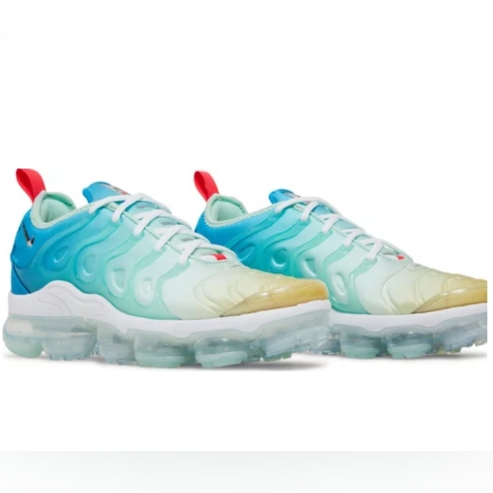 NIKE AIR VAPORMAX PLUS - Picture 5 of 5